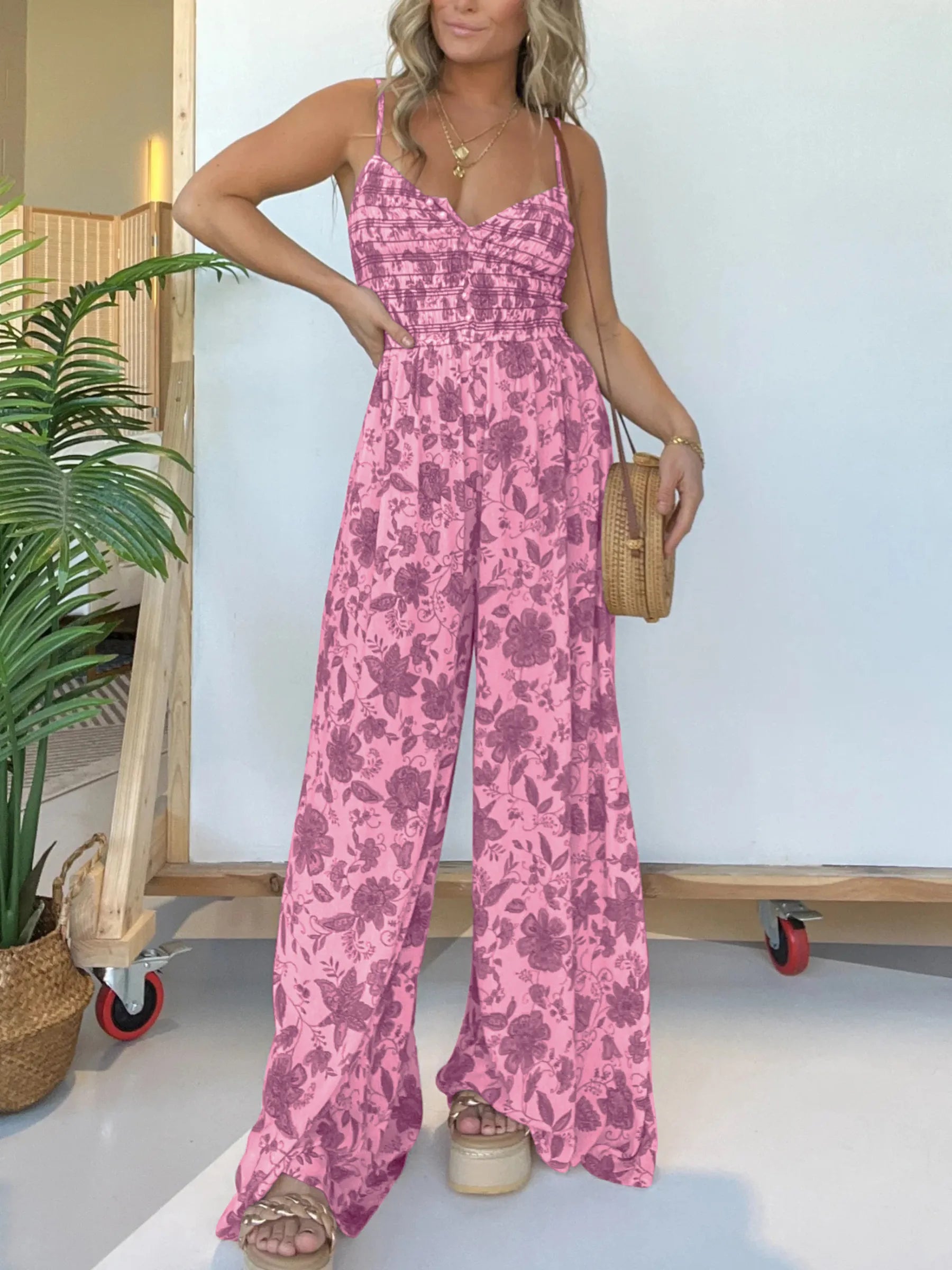 Mono ancho con tirantes florales