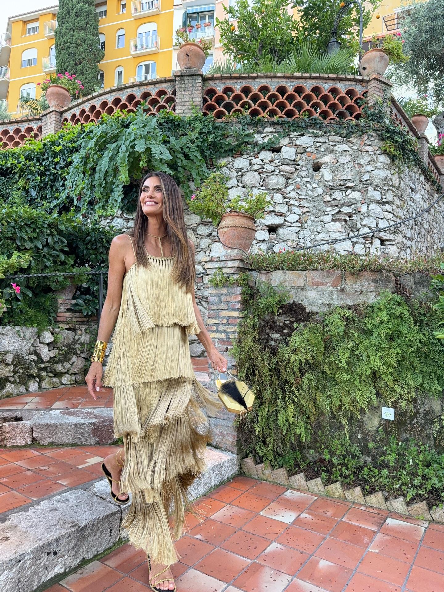 Vestido largo con flecos Sia