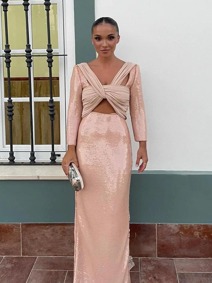 Elegante vestido de lentejuelas ruborizado