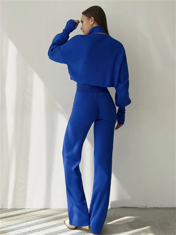 Conjunto de Top Alto y Pantalón