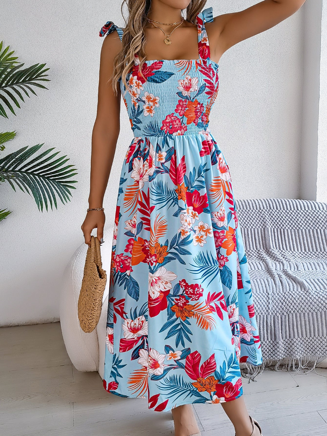 Vestido de corsé con tirantes y estampado de flores